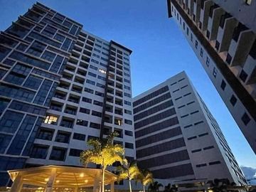 Beach Condo For Sale in Mactan