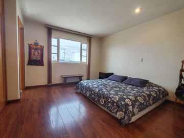 CASA Y TERRENO EN VENTA EN CASA DEL PEDREGAL, METEPEC, ESTADO DE MEXICO