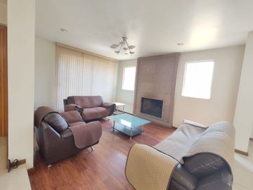 CASA Y TERRENO EN VENTA EN CASA DEL PEDREGAL, METEPEC, ESTADO DE MEXICO