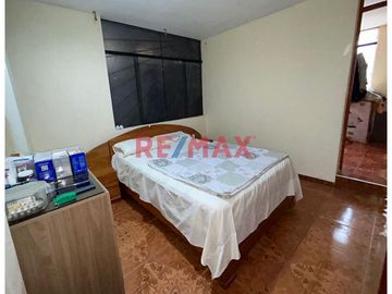 Casa De 2 Pisos En Venta / At. 180/ Ac. 343 / $ 325,000 / Covicorti ID 1091730