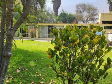 Oportunidad Vendo Terreno de 2500 m2 en zona residencial de La Molina