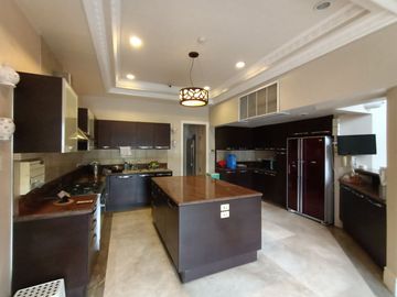 House at The Parkplace Village Imus