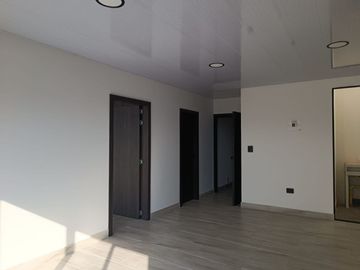 SALESIANOS, SE VENDE PROPIEDAD COMERCIAL MULTIFAMILIAR