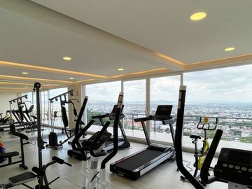 Departamento con jardín, alberca, terraza, pet friendly en venta Querétaro.
