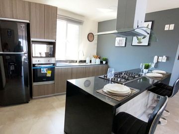 Departamento con jardín, alberca, terraza, pet friendly en venta Querétaro.