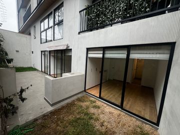 Venta de Departamento en Miraflores 1er piso 2 dormitorios