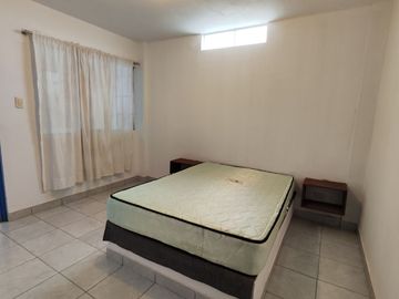 Casa en Las Salinas, Chilca, en venta o alquiler.