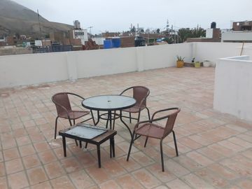 Casa en Las Salinas, Chilca, en venta o alquiler.