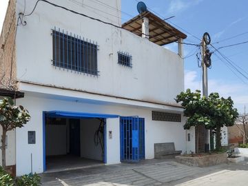 Casa en Las Salinas, Chilca, en venta o alquiler.