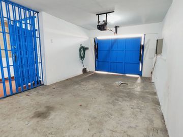 Casa en Las Salinas, Chilca, en venta o alquiler.