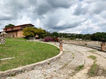 Exclusiva Quinta con Instalaciones Ecuestres en Haras del Bosque, Puebla – Un Refugio de Lujo en la Naturaleza