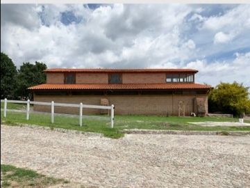 Exclusiva Quinta con Instalaciones Ecuestres en Haras del Bosque, Puebla – Un Refugio de Lujo en la Naturaleza