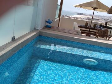 Vendo Triplex de 168m2 - Condominio Ocean Reef - San Bartolo -3 Dorm. Terraza, Piscina,2 Cocheras, 1 depósito