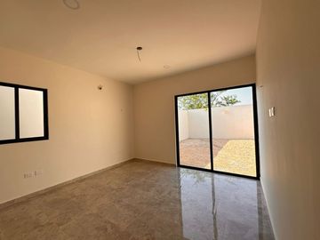 Casa en Venta en Conkal, Privada Al Norte de La Ciudad