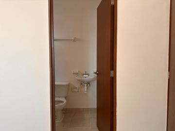 Casa en Venta en Conkal, Privada Al Norte de La Ciudad