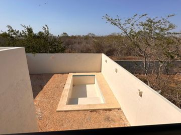 Casa en Venta en Conkal, Privada Al Norte de La Ciudad
