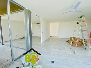 Departamento en venta con vista al campo de golf y cerca de la playa