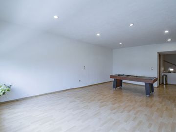 CASA EN VENTA INTERLOMAS CON PRECIO DE OPORTUNIDAD