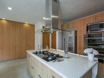 CASA EN VENTA INTERLOMAS CON PRECIO DE OPORTUNIDAD