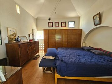 LAS CAÑADAS OPORTUNIDAD CASA EN VENTA CON ALBERCA Y LOFT INDEPENDIENTE