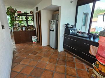 LAS CAÑADAS OPORTUNIDAD CASA EN VENTA CON ALBERCA Y LOFT INDEPENDIENTE