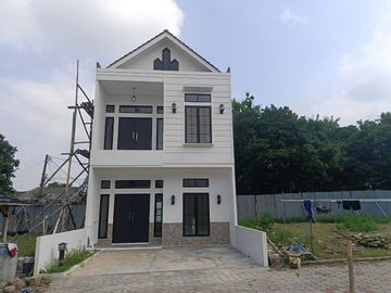 RUMAH DIJUAL DI GRAND GALAXY BEKASI, JUAL RUMAH BARU CIKUNIR KOTA BEKASI, PERUMAHAN SYARIAH DI CIKUNIR BEKASI, RUMAH MURAH DI BEKASI SELATAN