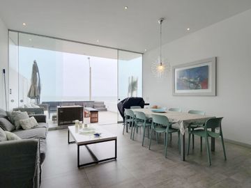 Punta Hermosa Casa en Venta en Playa Caballeros Zona Exclusiva