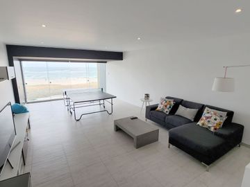 Punta Hermosa Casa en Venta en Playa Caballeros Zona Exclusiva