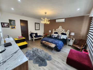 CASA EN VENTA EN JACARANDAS TRES MARÍAS