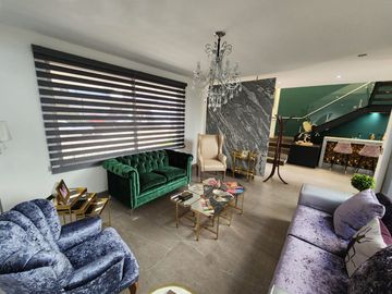 CASA EN VENTA EN JACARANDAS TRES MARÍAS