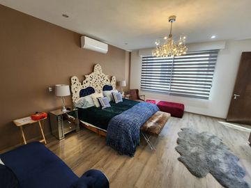 CASA EN VENTA EN JACARANDAS TRES MARÍAS