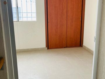 VENDO CASA DE 2 RECMARAS EN TECAMAC