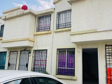VENDO CASA DE 2 RECMARAS EN TECAMAC