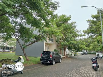Dijual Rumah Cluster Azura Vanya Park BSD City Tangerang Bagus Nyaman Lokasi Hijau Asri Strategis