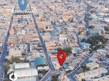 Vendo Local con 35 metros de frente en calle Tacna unas cuadras de Plaza de Armas de Ica!