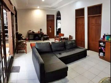 Dijual Rumah Asri Di Jl Warung Jati Kalibata Jakarta Selatan