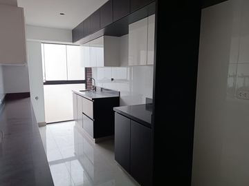 VENDO LINDO DUPLEX ESTRENO SURCO!