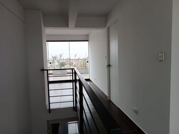 VENDO LINDO DUPLEX ESTRENO SURCO!