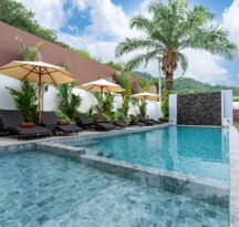 Villa Sasinee - 5BR Modern Tropical Pool Villa