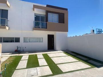 CASA EN VENTA PRIVADA LA VIÑA RESIDENCIAL POZOS CAMINO A SANTA RITA