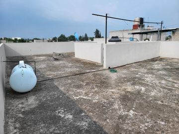 Amplia Casa en Venta en Col. Rancho Las Nieves Chimalhuacan Edo Mex.