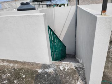 Amplia Casa en Venta en Col. Rancho Las Nieves Chimalhuacan Edo Mex.