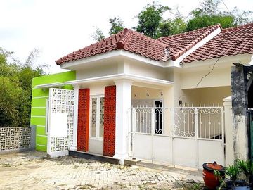 Rumah 2 Lantai Luas 286 di Sulfat Utara Blimbing kota Malang