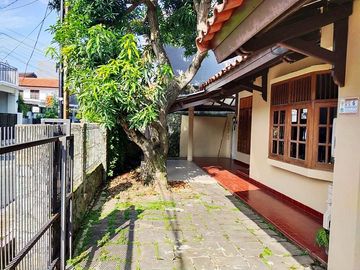Rumah Asri Area Istimewa Dijual Di Jl Warung Jati Kalibata Jakarta Selatan