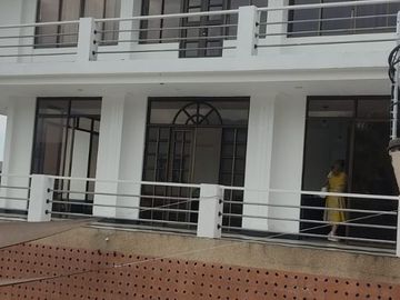 VENTA LOTE Y CASA EN MELGAR