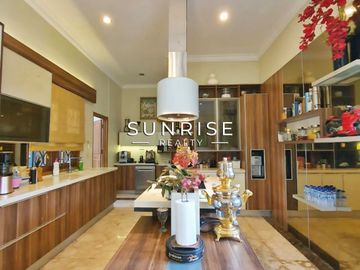 Dijual Rumah 2 Lt + Rooftop Di Tanjung Mas Tanjung Barat Jakarta Selatan