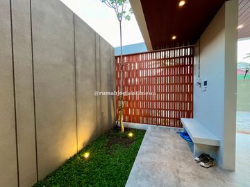 Rumah Baru Dalam Cluster di JL Godean Dalam Ring Road Dekat Kampus STPN