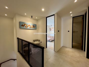 Rumah Baru Dalam Cluster di JL Godean Dalam Ring Road Dekat Kampus STPN