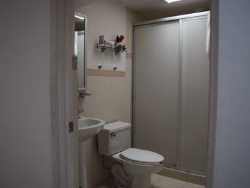 RENTA AMPLIA CASA DUPLEX EN SANTA URSULA