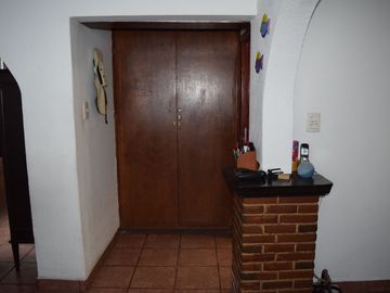 RENTA AMPLIA CASA DUPLEX EN SANTA URSULA